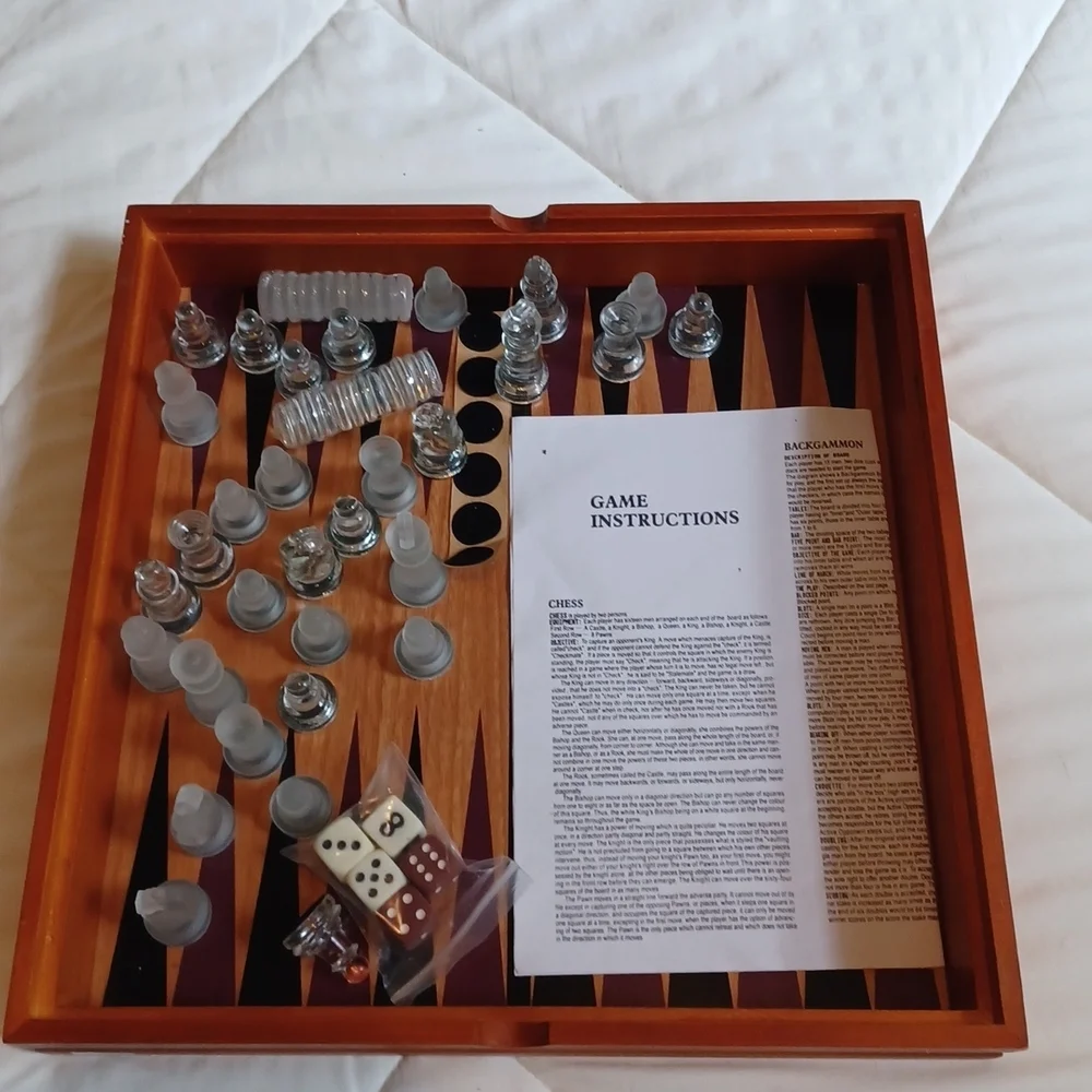 N/A wooden box